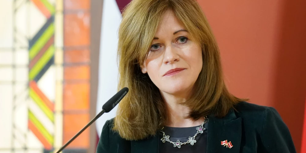 Saeimas deputāte Zanda Kalniņa-Lukaševica (JV) iesniegusi priekšlikumus Augstskolu likumā, kas paredz ļaut Latvijas augstskolām studentu atlasi veikt to izvēlētajā laikā, nesagaidot centralizēto eksāmenu rezultātus.