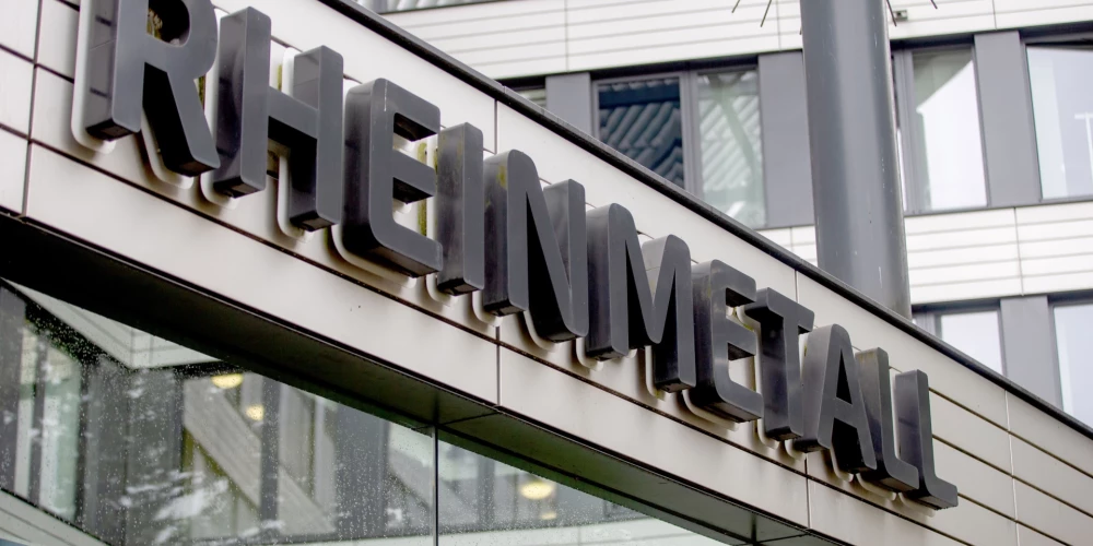 "Rheinmetall" logotips pie galvenās mītnes Diseldorfā (foto: Scanpix / dpa / picture-alliance)