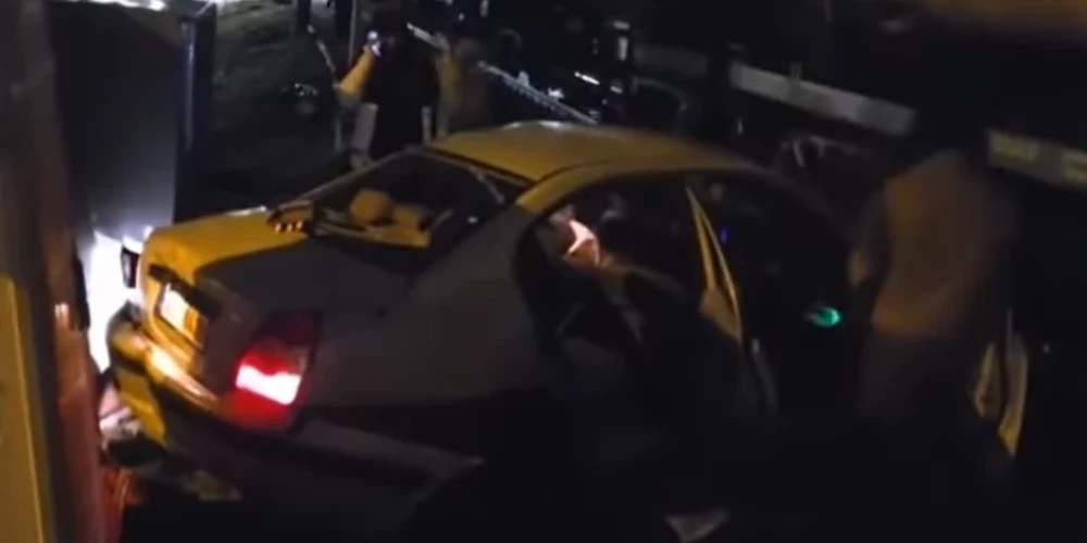 Avārijas vieta (ekrānuzņēmums no video)