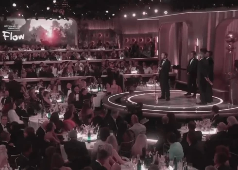 Latviešu režisora vārds subtitros angļu valodā tika uzrakstīts nepareizi: Ginz Zilbalodis, kas angļu valodā tika attiecīgi izrunāts kā "Džinz".