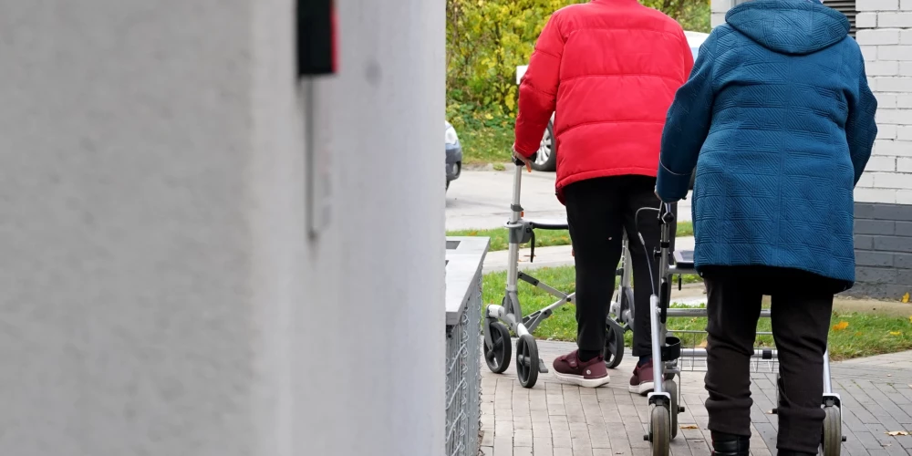 Vairākas pašvaldības, nosakot deklarēšanās ilgumu, nepamatoti liedz mājokļa palīdzību tiem, kuriem tā sniedzama pirmām kārtām.