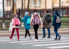 Skolēni jau sāk gaidīt pavasara brīvlaiku. Datumi, kurus ieplānot atpūtai