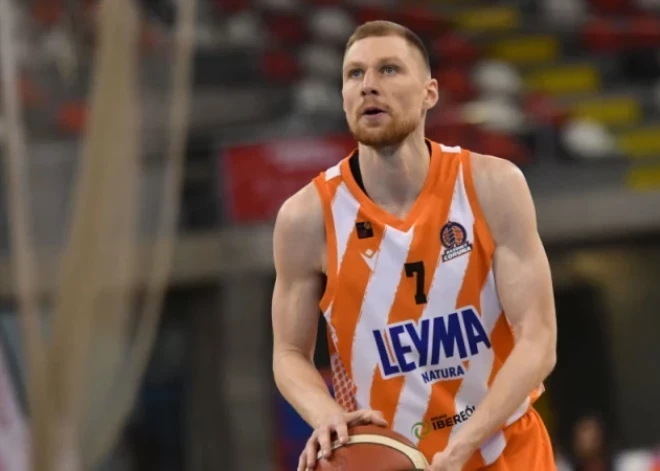 Mejeris ULEB Eirokausa spēlē gūst piecus punktus, bet Jakovičs ACB spēlē - četrus; Vītolai FIBA Eirolīgas spēlē divas atlēkušās bumbas