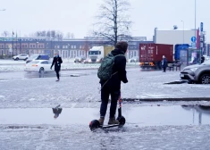 Sniegs un atkala šķērsos Latviju: Kurzemē var uzsnigt vairāk nekā 10 cm