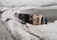 Norvēģijas Lofotu salās avarējis autobuss ar "Latvijas tūristiem", seši guvuši ievainojumus