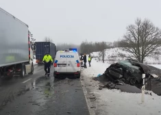 Televīzijas personība Lelde Ceriņa sniegusi palīdzību traģiskajā Ventspils šosejas avārijā cietušajiem