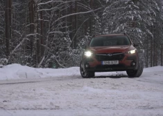 Auto ziņas: drošas braukšanas ieteikumi nepastāvīgai ziemai