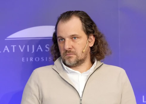 Андрис Бите.