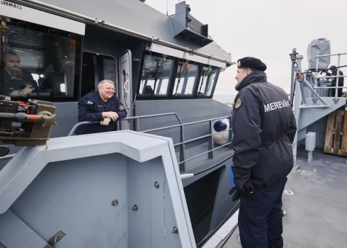 NATO sāk jaunu misiju zemūdens kabeļu aizsardzībai Baltijas jūrā, otrdien paziņoja NATO ģenerālsekretārs Marks Rite.