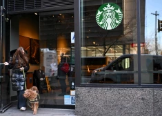 "Starbucks" ievieš jauno politiku savās Ziemeļamerikas kafejnīcās: kaut ko nopērciet vai jūs palūgs aiziet!