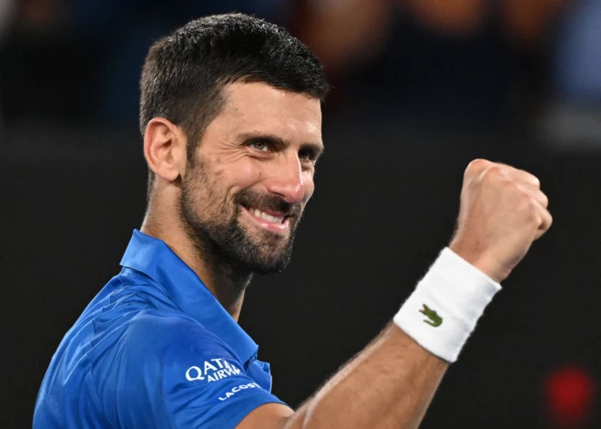 "Australian Open" pērnā fināliste zaudē jau otrajā kārtā; Džokovičs uzvar rekordspēlē