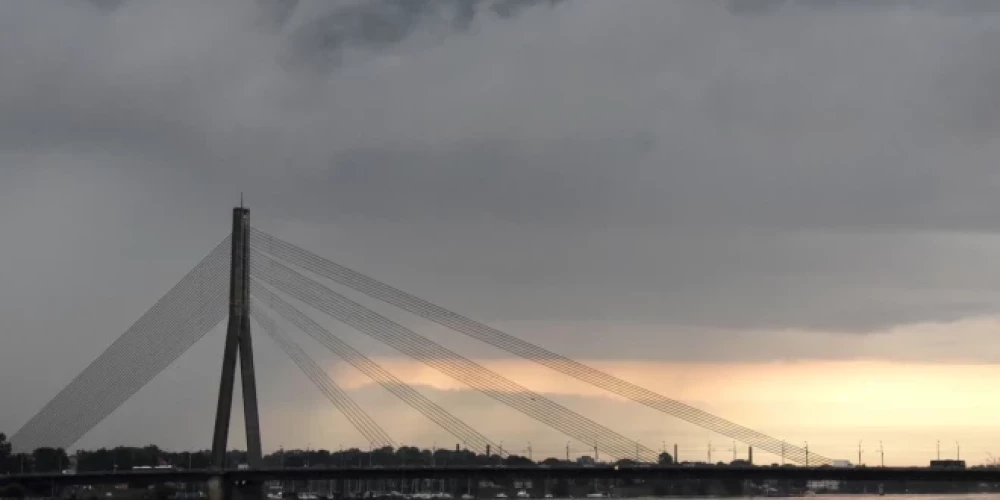 Движение будет закрыто с 21.00 до 04.00, на участке от улицы Ноликтавас до улицы Слокас в обоих направлениях.