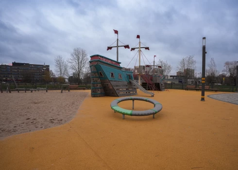  Skanstē izbūvēts jauns daudzfunkcionāls parks