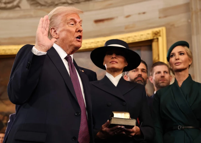 Donalds Tramps pirmdien Kapitolijā deva zvērestu, stājoties amatā kā 47. ASV prezidents.