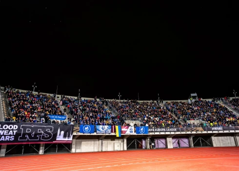 RFS fanu sektors Daugavas stadionā. 