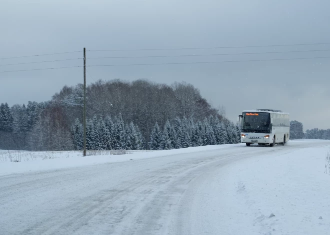 Reģionālie autobusi apstāsies pieturās arī pēc iedzīvotāju pieprasījuma