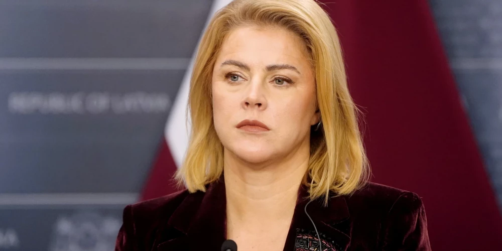 Ministru prezidente Evika Siliņa kritizē lidostas vadītājas izteikumus saistībā ar dronu incidentu