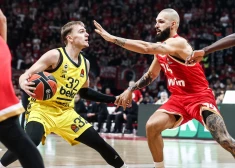 Latvijas basketbolists Artūrs Žagars piektdien guva sešus punktus un ar trīs precīzām piespēlēm atrada komandas biedrus ULEB Eirolīgas 23. kārtas spēlē, sekmējot Stambulas "Fenerbahce" vienības uzvaru.