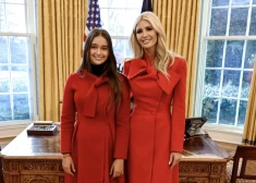 Ivanka Trampa ar meitu Arabellu Baltajā namā.