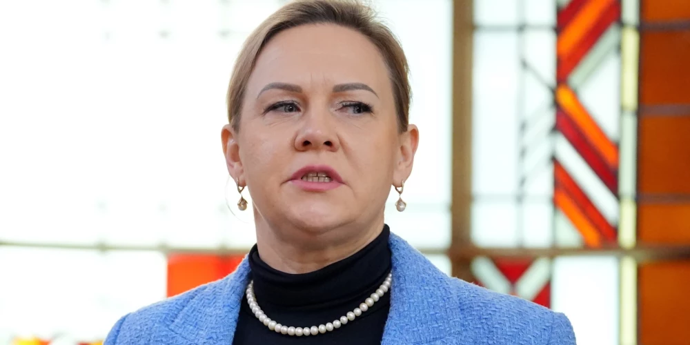 Ar savdabīgiem apgalvojumiem sociālajos tīklos izcēlusies Rīgas domes deputāte Inna Djeri.
