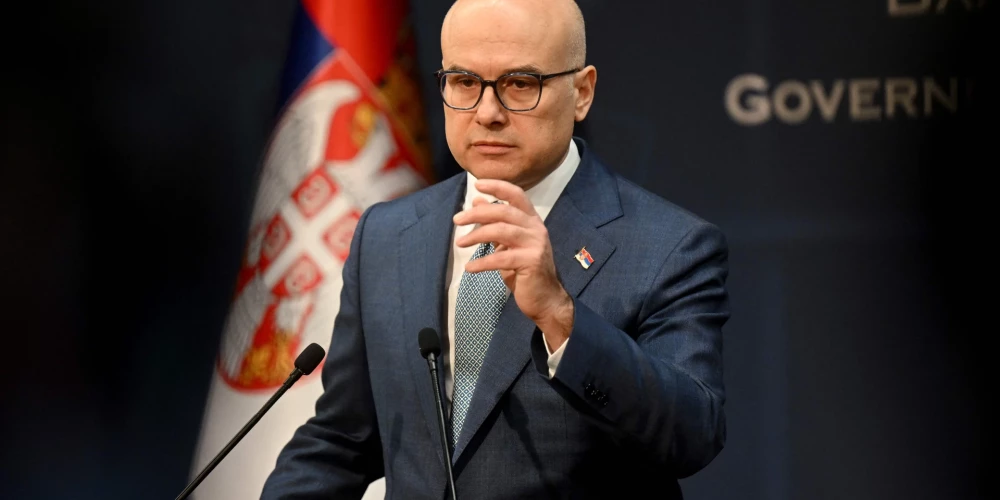 Milošs Vučevičs.