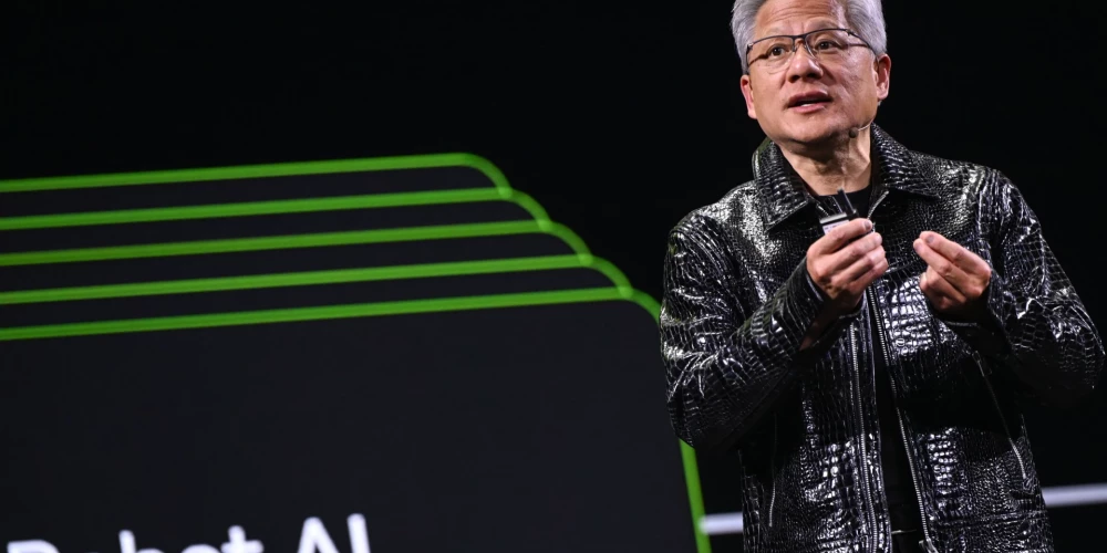 "Nvidia" vadītājs Džensens Huangs ir viens no lielākajiem cietējiem "DeepSeek" popularitātes dēļ