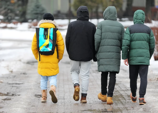 Jaunā kārtība “soda par veciem grēkiem”: audzēkņiem ir tiesības laicīgi zināt par stipendiju izmaiņām 