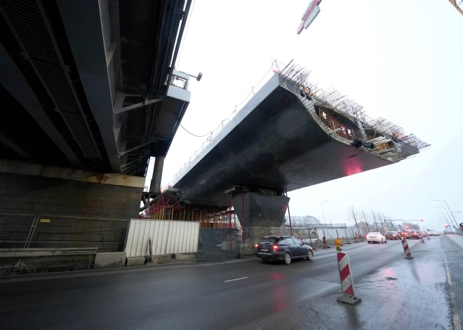 "Nekādu šantāžu nepieņemšu!" Siliņa uzsver, ka "Rail Baltica" izmaksas ir krietni jāsamazina