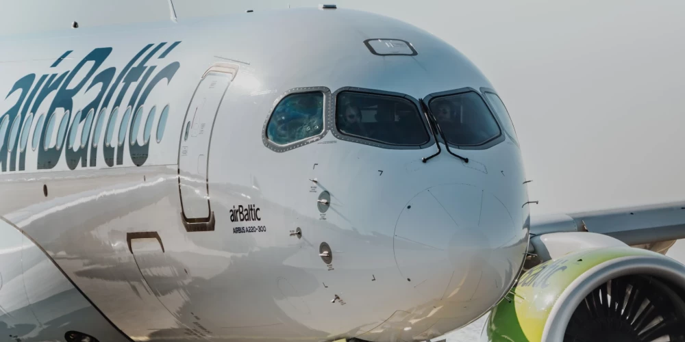 Latvijas Republikas Satiksmes ministrija, Latvijas nacionālā lidsabiedrība "airBaltic" un "Lufthansa grupa" ("Lufthansa Group") paziņo par līguma parakstīšanu.