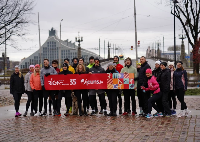 Rimi Rīgas maratons un “Rīgas Viļņi” atklāj sadarbību ar simbolisku skrējienu.