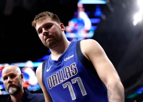 Luka Dončičs 77. numuru nu vilks Losandželosas "Lakers" klubā.
