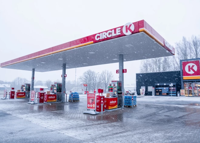 ФОТО: в Елгаве открылась новая современная АЗС Circle K - в нее вложено 2,5 млн евро