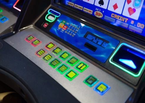 Azartspēļu nozares ieņēmumi pērn auguši par 3,7%.