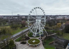 Noslēgušies Rīgas panorāmas rata testi ar 18 tonnu slodzi; drīzumā gaidāma tā atklāšana