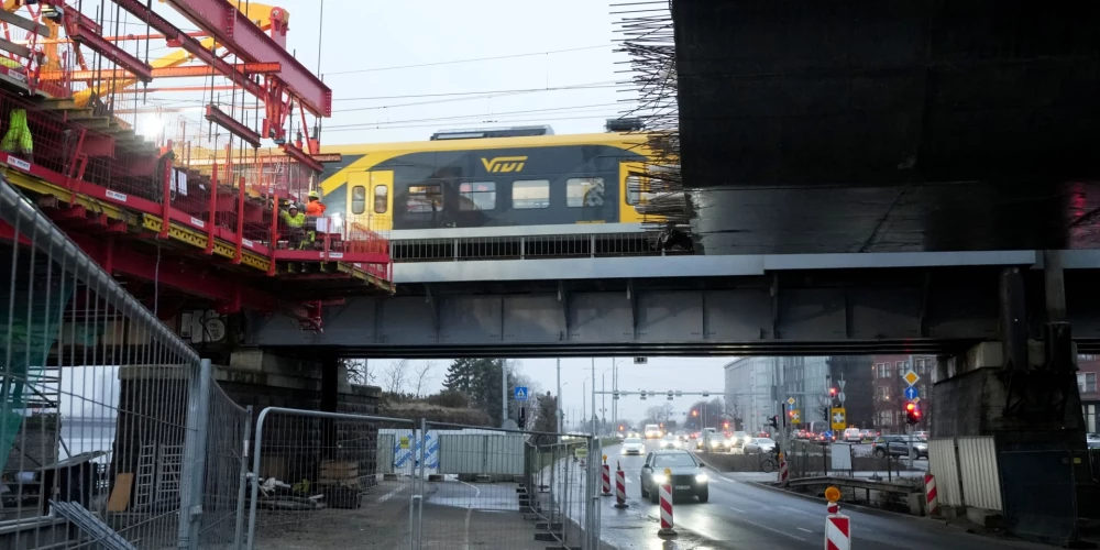 "Rail Baltica" tilta pār Daugavu būvniecības darbi.