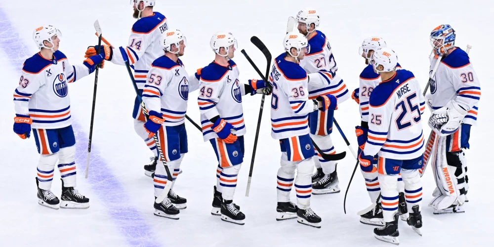 "Oilers" hokejistiem tomēr izdevās tikt pie kārotajiem diviem punktiem.