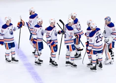 "Oilers" hokejistiem tomēr izdevās tikt pie kārotajiem diviem punktiem.