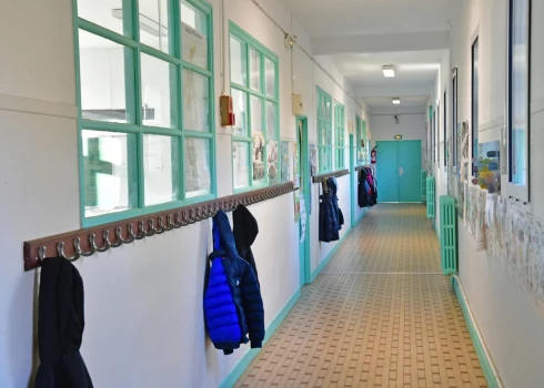 Atcelta Covid-19 laikā noteiktā prasība veikt regulārus gaisa kvalitātes mērījumus vispārējās un speciālajās izglītības iestādēs.