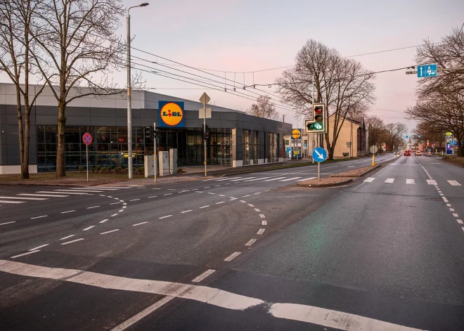 "Lidl" pārdevis savu jaunāko veikalu Rīgā