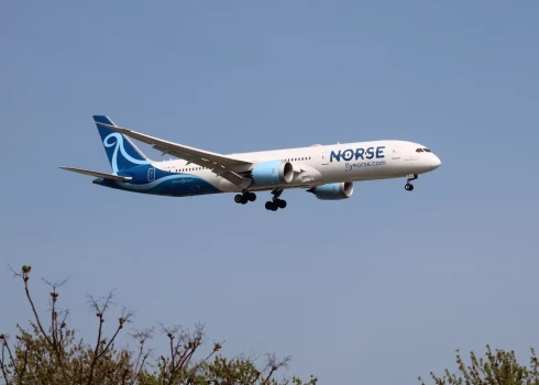 Aviokompānijas "Norse Atlantic Airways" pasažieru lidmašīna "Boeing 787-9 Dreamliner".