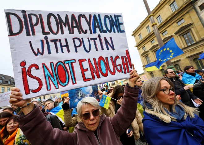 Minhenes drošības konferences laikā sagaidāmas aptuveni 40 dažādas protesta akcijas