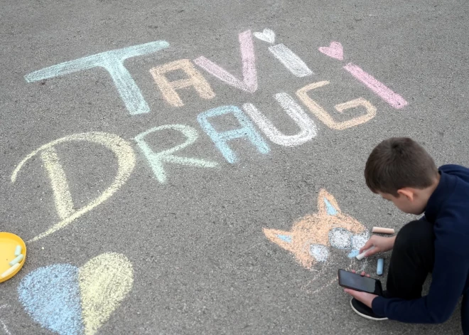 Критически упавший объем пожертвований угрожает деятельности общества "Твои друзья", помогающего Украине