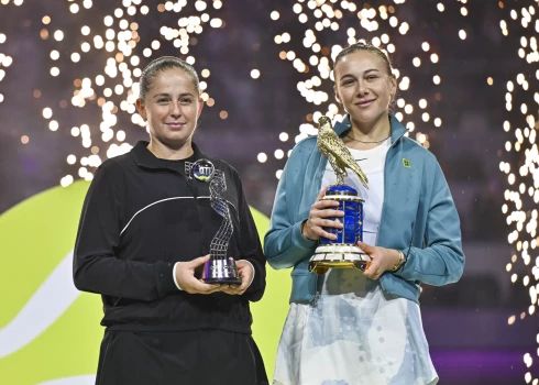 Ostapenko zaudē Dohas finālā – Aņisimova izcīna savu pirmo "WTA 1000" titulu.