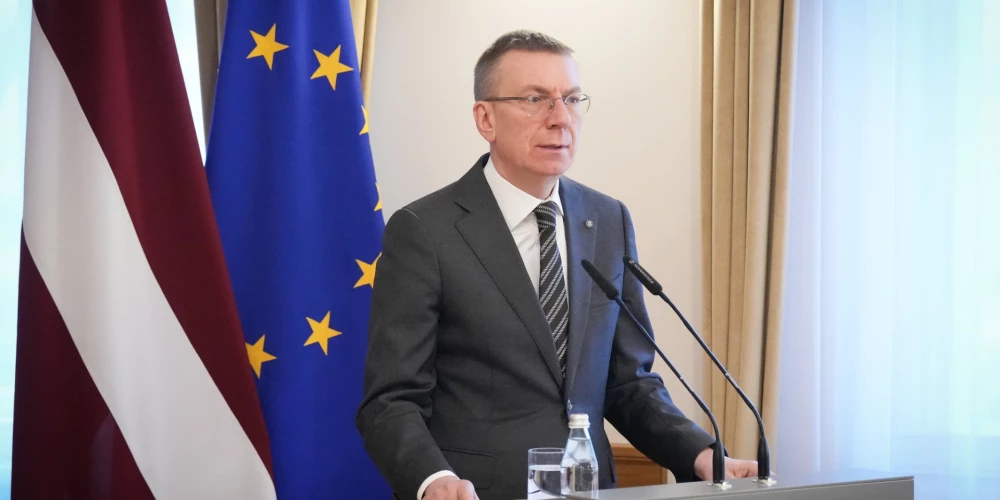 Minhenē pārrunāta tribunāla izveide Krievijas kara noziegumu iztiesāšanai.