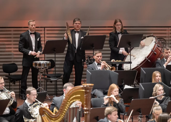 2025. gada 15. februārī Liepājas simfoniskais orķestris diriģenta Normunda Šnē vadībā klausītājiem “Lielajā dzintarā” piedāvāja spilgtāko romantisma laikmeta komponistu simfoniskās fantāzijas un poēmas.