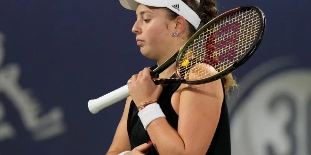Ostapenko un Učidžima savā starpā tikās pirmo reizi.
