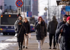 Turklāt Latvija topa augšgalā ir ar ievērojamu atrāvienu, vairāk nekā divkārt pārsniedzot ES 27 valstu vidējo rādītāju. 