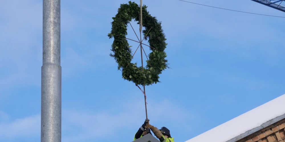 Rīgas 5.tramvaju depo ēkas spāru svētki.