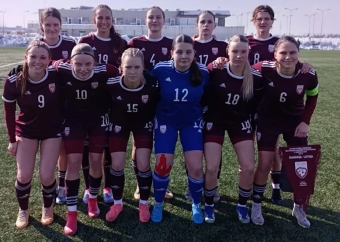 Latvijas sieviešu U-17 izlase.