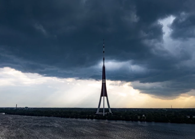 Jūras optiskā kabeļa remonts uzsākts, bet laika apstākļi var radīt šķēršļus